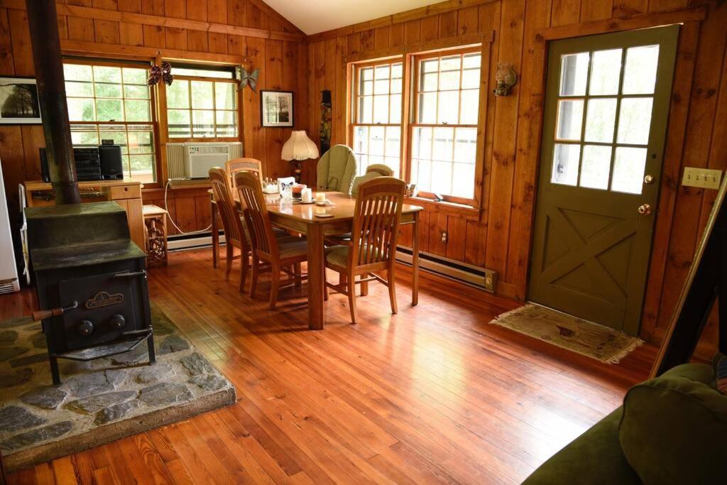 Fox Trot Cabin Meadows of Dan Exterior foto